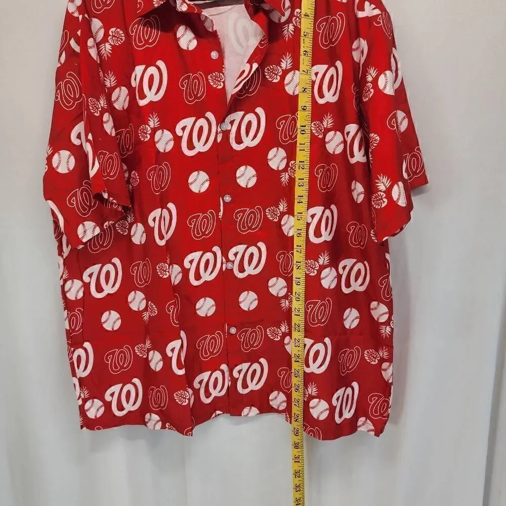 Masn mens Washington Nationals Button up Shirt red white size L